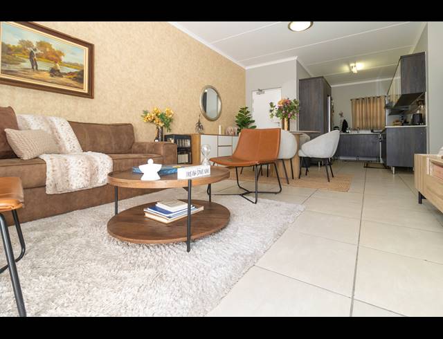 3 BEDROOM APARTMENT TO LET IN SANDOWN